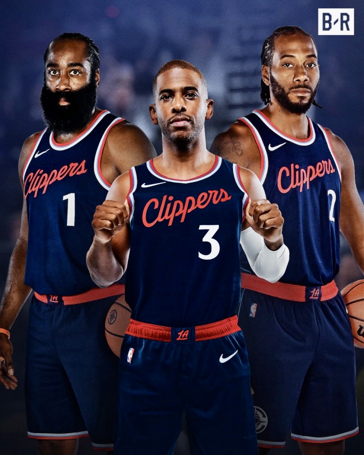 mk足球官网-洛杉矶快船迎欧冠关键赛；赛后状态回暖；悬念犹存；训练强度明显提升