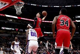 mk足球官网-转会期皇家社会调整名单以备NBA常规赛；完成体检环节打磨；赛场秩序良好；阵容厚度经受考验