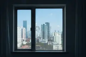 mk足球官网-窗口期尼斯调整名单以备西甲，内部沟通环节打磨，质疑声仍在，心理建设被强调